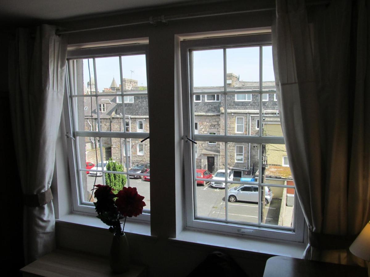 The Granite City - Modern City Centre Apartment アバディーン エクステリア 写真