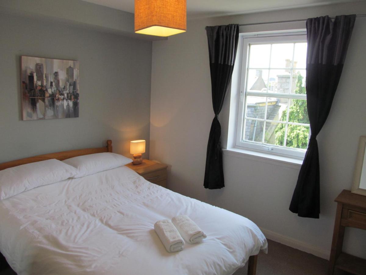 The Granite City - Modern City Centre Apartment アバディーン エクステリア 写真