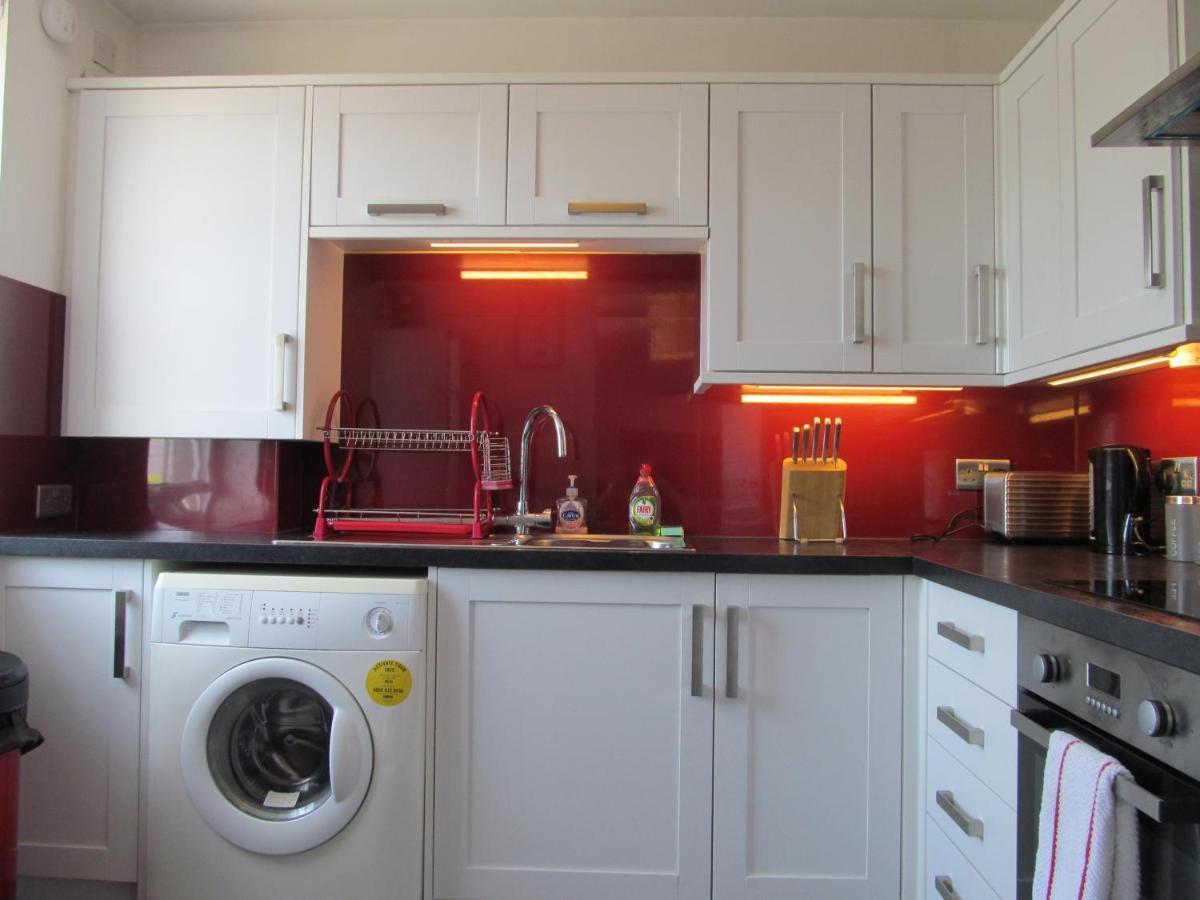 The Granite City - Modern City Centre Apartment アバディーン エクステリア 写真
